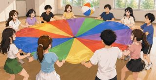 國小學生和帶領者一起進行彩虹傘合作團康遊戲